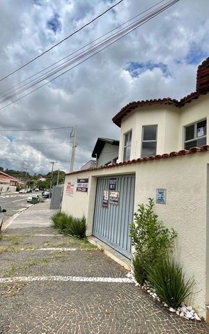 Casa para alugar com 238m², 3 quartos e 3 vagas Casa para alugar com 238m², 3 quartos e 3 vagasFachada da casa