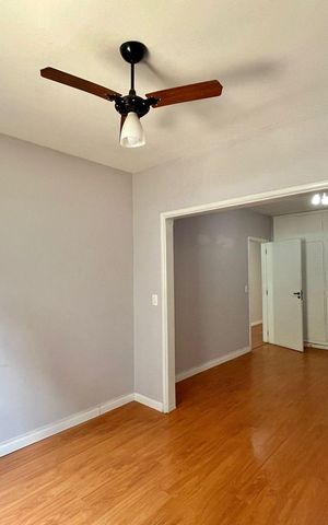 Casa para alugar com 238m², 3 quartos e 3 vagas Casa para alugar com 238m², 3 quartos e 3 vagasQuarto 3