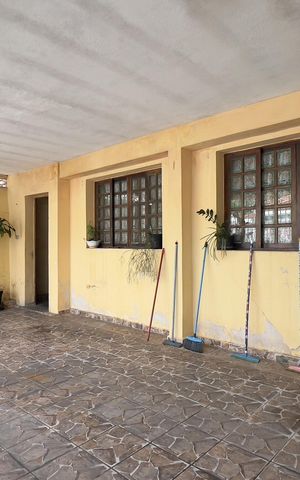 Casa à venda com 175m², 3 quartos e 1 vaga Casa à venda com 175m², 3 quartos e 1 vagaGaragem
