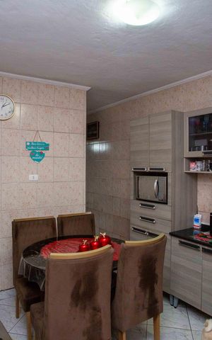 Casa à venda com 90m², 3 quartos e 1 vagaCozinha
