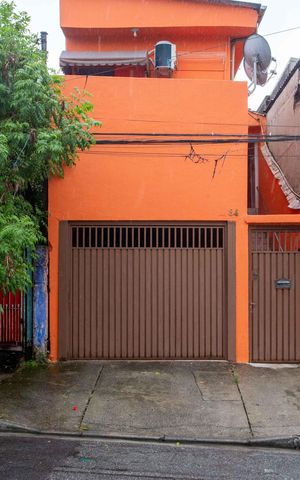Casa à venda com 90m², 3 quartos e 1 vagaFachada