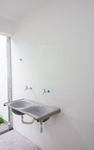 Casa à venda com 124m², 3 quartos e 2 vagas Casa à venda com 124m², 3 quartos e 2 vagasÁrea de Serviço