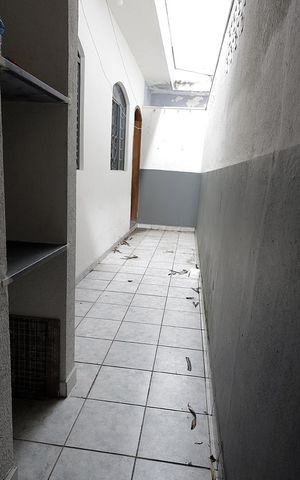 Casa à venda com 67m², 2 quartos e 2 vagas Casa à venda com 67m², 2 quartos e 2 vagasÁrea de Serviço