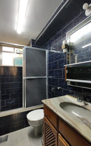 Apartamento à venda com 50m², 2 quartos e 1 vagaBanheiro Social