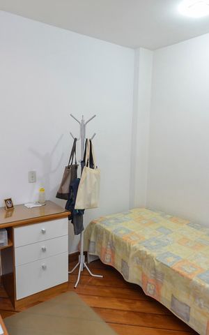 Apartamento à venda com 223m², 4 quartos e 2 vagas Apartamento à venda com 223m², 4 quartos e 2 vagasQuarto 2