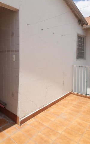 Casa para alugar com 84m², 5 quartos e 2 vagas Casa para alugar com 84m², 5 quartos e 2 vagasQuintal Superior