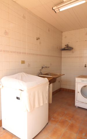 Casa para alugar com 84m², 5 quartos e 2 vagas Casa para alugar com 84m², 5 quartos e 2 vagasÁrea de Serviço