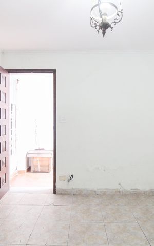 Casa para alugar com 84m², 5 quartos e 2 vagas Casa para alugar com 84m², 5 quartos e 2 vagasSala