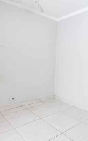 Casa para alugar com 84m², 5 quartos e 2 vagas Casa para alugar com 84m², 5 quartos e 2 vagasEdícula - Quarto 5