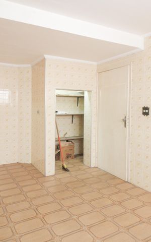 Casa para alugar com 84m², 5 quartos e 2 vagas Casa para alugar com 84m², 5 quartos e 2 vagasCozinha