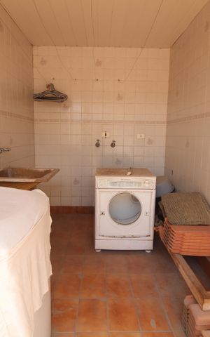 Casa para alugar com 84m², 5 quartos e 2 vagas Casa para alugar com 84m², 5 quartos e 2 vagasÁrea de Serviço