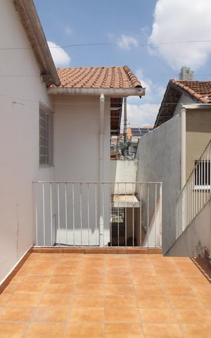 Casa para alugar com 84m², 5 quartos e 2 vagas Casa para alugar com 84m², 5 quartos e 2 vagasQuintal Superior