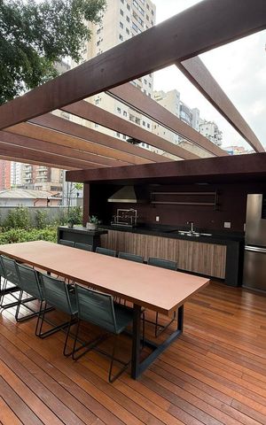 Apartamento à venda com 160m², 3 quartos e 3 vagas Apartamento à venda com 160m², 3 quartos e 3 vagasÁrea externa