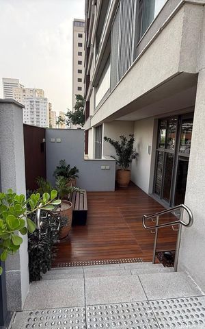 Apartamento à venda com 160m², 3 quartos e 3 vagas Apartamento à venda com 160m², 3 quartos e 3 vagasÁrea externa