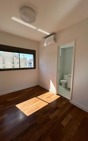 Apartamento à venda com 160m², 3 quartos e 3 vagas Apartamento à venda com 160m², 3 quartos e 3 vagasQuarto