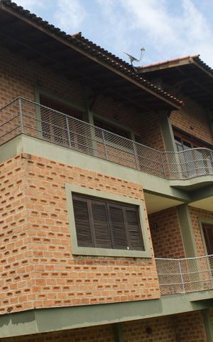 Casa de condomínio para alugar com 750m², 3 quartos e 5 vagas