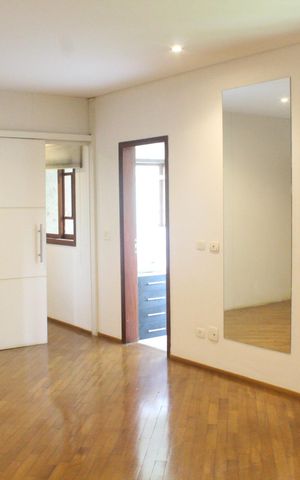 Casa de condomínio para alugar com 750m², 3 quartos e 5 vagas Casa de condomínio para alugar com 750m², 3 quartos e 5 vagasSuíte 1