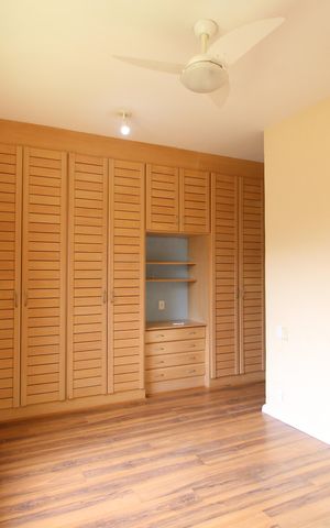 Casa de condomínio para alugar com 360m², 4 quartos e 3 vagasQuarto 2