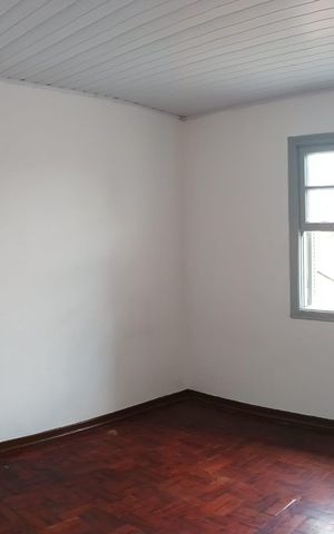 Casa para alugar com 58m², 2 quartos e 1 vaga Casa para alugar com 58m², 2 quartos e 1 vagaQuarto 2