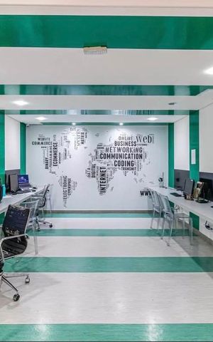 Apartamento à venda com 175m², 2 quartos e 2 vagas Apartamento à venda com 175m², 2 quartos e 2 vagasCoworking