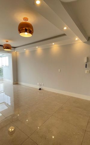 Apartamento à venda com 175m², 2 quartos e 2 vagas Apartamento à venda com 175m², 2 quartos e 2 vagasSala