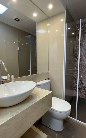 Apartamento à venda com 175m², 2 quartos e 2 vagas Apartamento à venda com 175m², 2 quartos e 2 vagasBanheiro 1