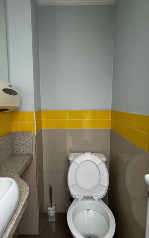 Apartamento à venda com 175m², 2 quartos e 2 vagas Apartamento à venda com 175m², 2 quartos e 2 vagasBanheiro 3