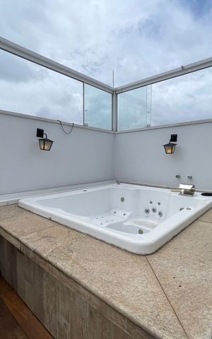 Apartamento à venda com 175m², 2 quartos e 2 vagas Apartamento à venda com 175m², 2 quartos e 2 vagasCobertura