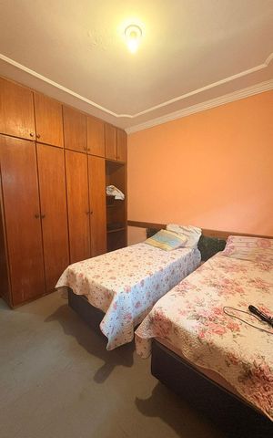 Casa à venda com 260m², 4 quartos e 4 vagas