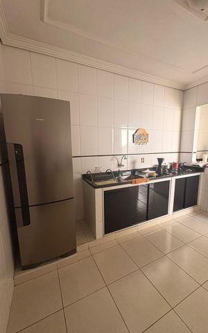 Casa à venda com 260m², 4 quartos e 4 vagas