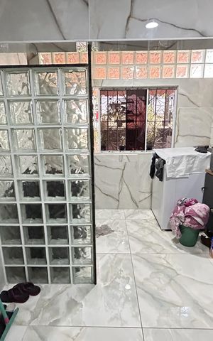 Apartamento à venda com 2m², 3 quartos e 1 vagaCozinha