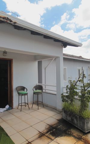 Casa à venda com 415m², 5 quartos e 4 vagasVaranda da Suite 1