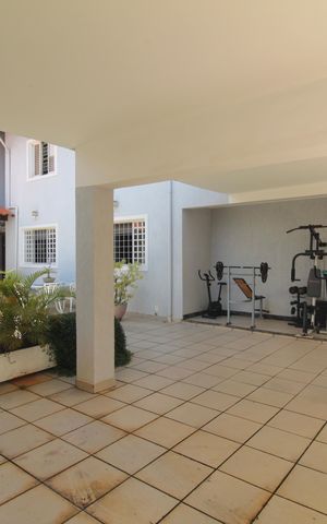 Casa à venda com 415m², 5 quartos e 4 vagasGaragem