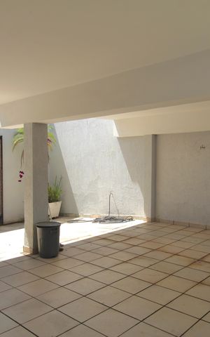 Casa à venda com 415m², 5 quartos e 4 vagasGaragem