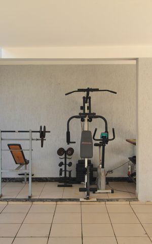 Casa à venda com 415m², 5 quartos e 4 vagasGaragem