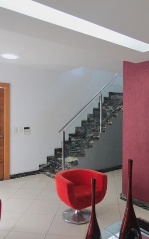 Casa à venda com 415m², 5 quartos e 4 vagasSala de Estar