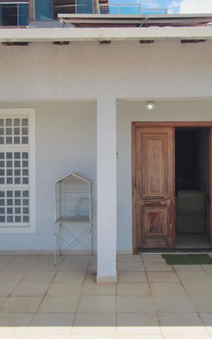 Casa à venda com 415m², 5 quartos e 4 vagasVaranda