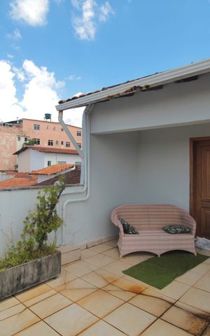 Casa à venda com 415m², 5 quartos e 4 vagasVaranda da Suite 1
