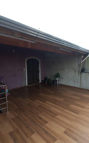 Casa à venda com 156m², 3 quartos e 2 vagas Casa à venda com 156m², 3 quartos e 2 vagasOutros