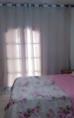 Casa à venda com 156m², 3 quartos e 2 vagas Casa à venda com 156m², 3 quartos e 2 vagasQuarto