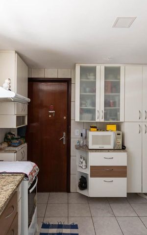 Apartamento para alugar com 109m², 3 quartos e 1 vagaCozinha