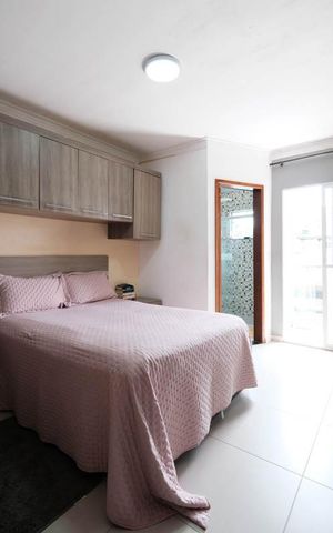Casa para alugar com 160m², 3 quartos e 3 vagasSuíte