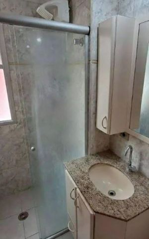 Apartamento à venda com 70m², 3 quartos e 2 vagas Apartamento à venda com 70m², 3 quartos e 2 vagasBanheiro