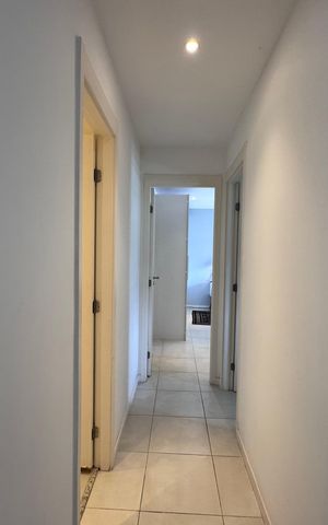 Apartamento para alugar com 84m², 2 quartos e 1 vagaCorredor