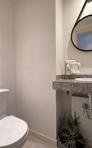 Apartamento para alugar com 84m², 2 quartos e 1 vagaLavabo