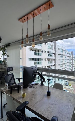 Apartamento à venda com 84m², 2 quartos e 1 vaga Apartamento à venda com 84m², 2 quartos e 1 vagaVaranda