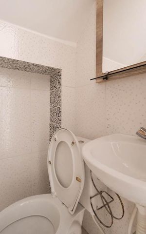 Casa à venda com 320m², 3 quartos e 2 vagasLavabo