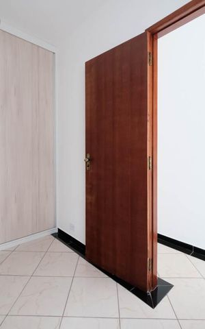 Casa à venda com 320m², 3 quartos e 2 vagasQuarto 2