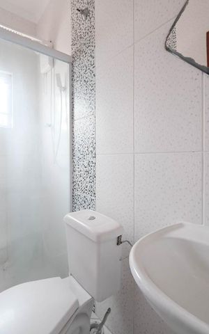 Casa à venda com 320m², 3 quartos e 2 vagasSuíte