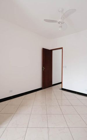 Casa à venda com 320m², 3 quartos e 2 vagasSuíte